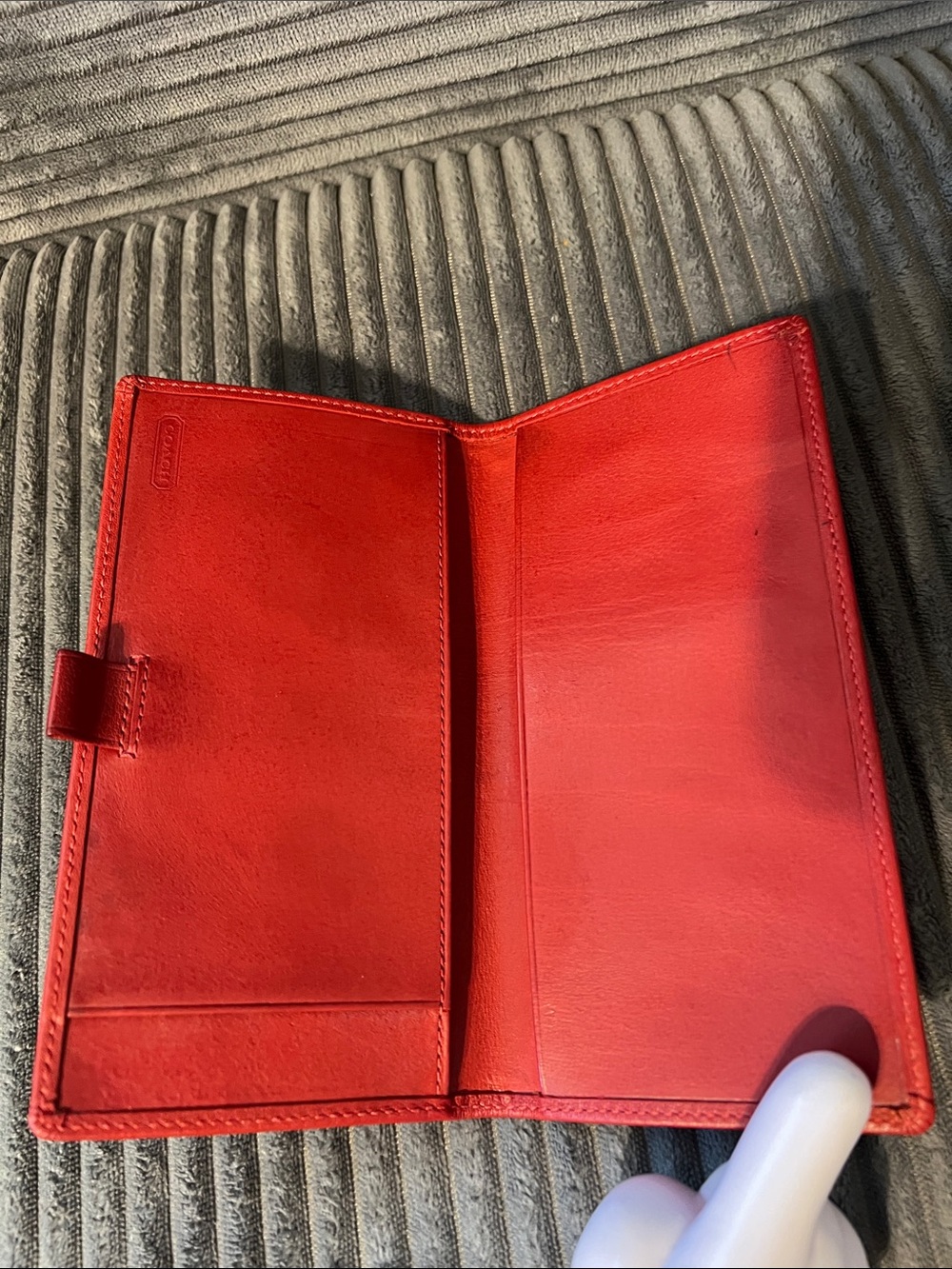 COACH  Vintage Hampton Red Leather Checkbook Wallet - Picture 2 of 6